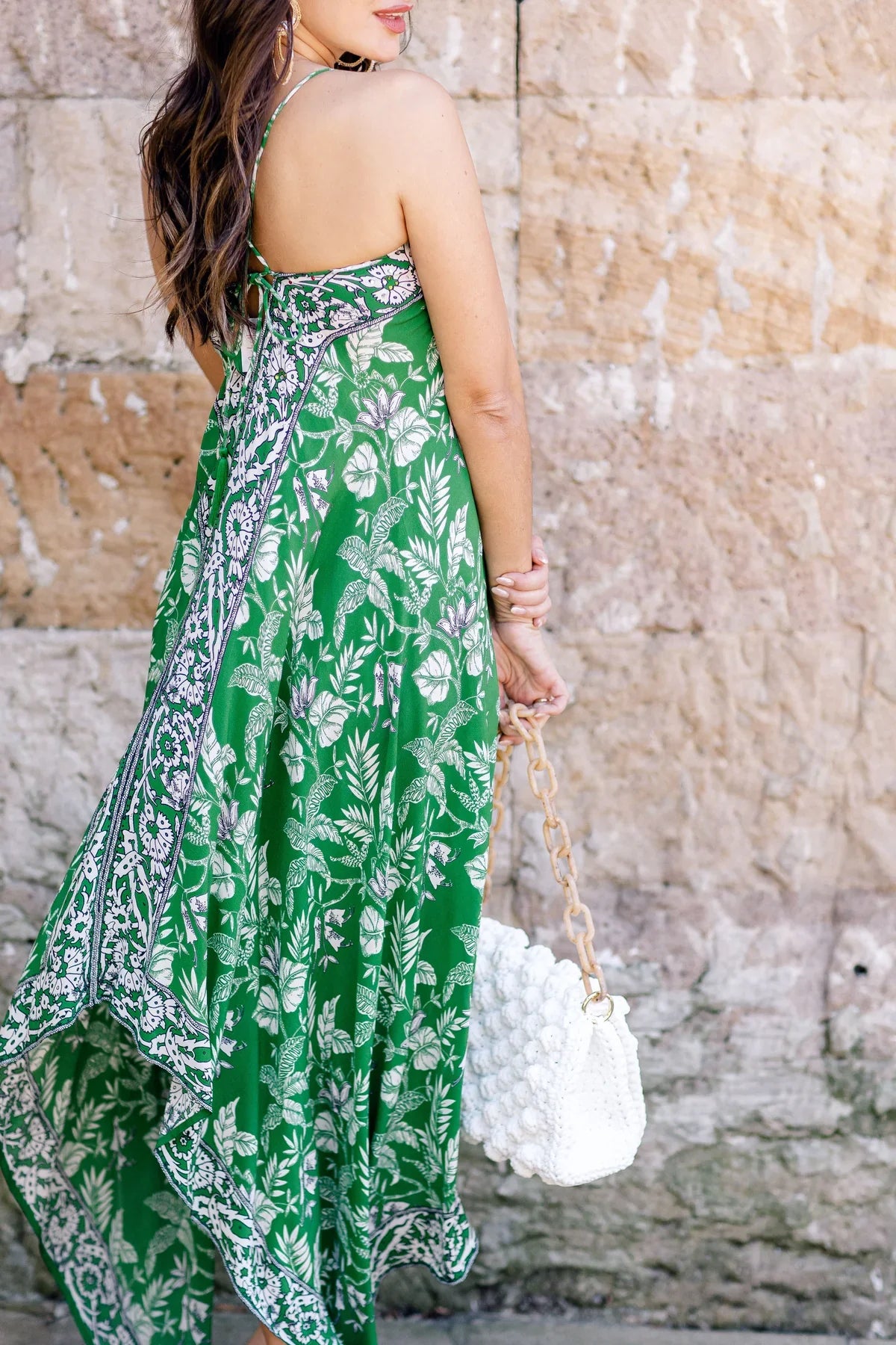 Summer Travel Fashion Guide - Packing Essentials