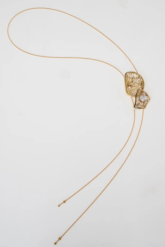 Lonng Lore Necklace