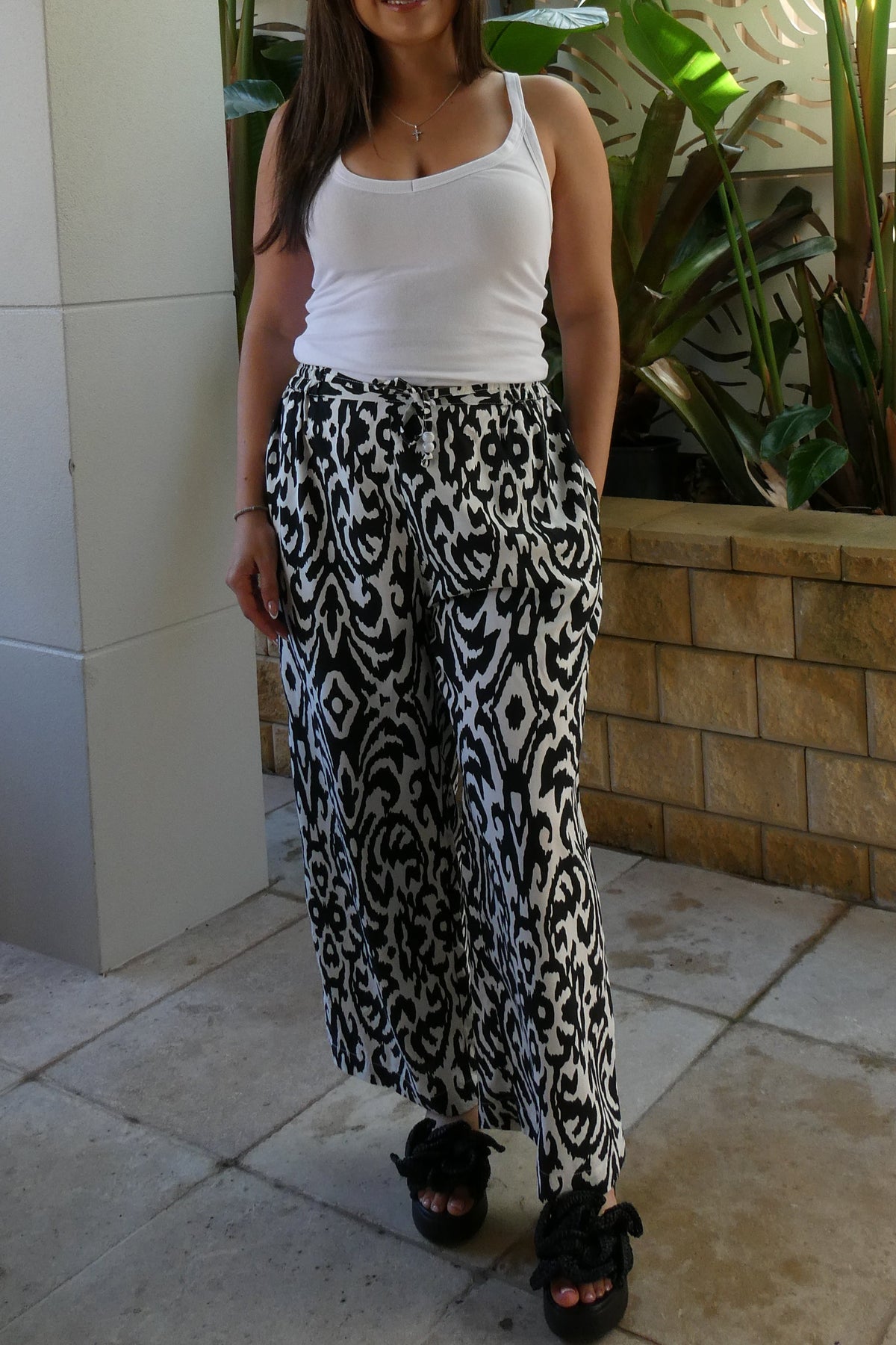 Dorinda Pant