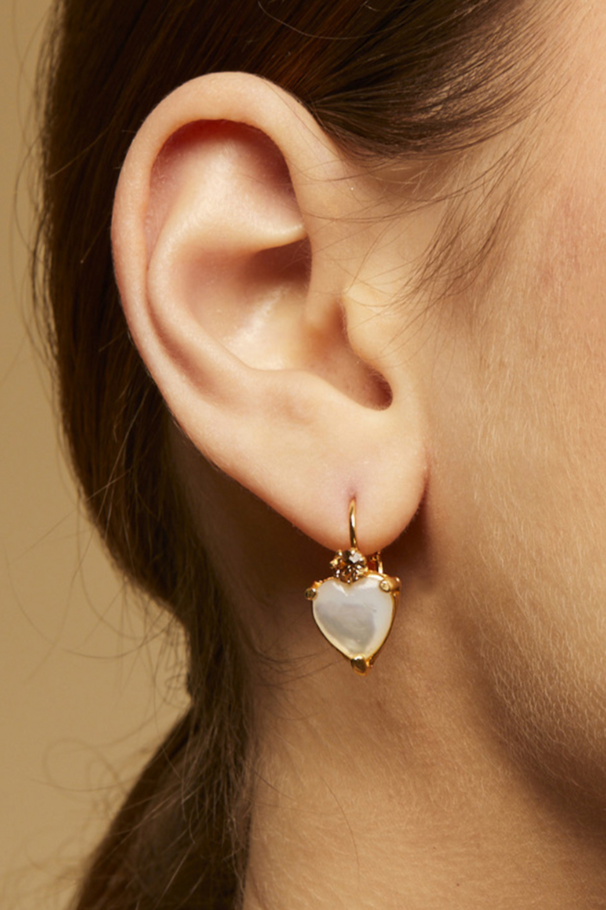 Donguette Mother of Pearl Earrings