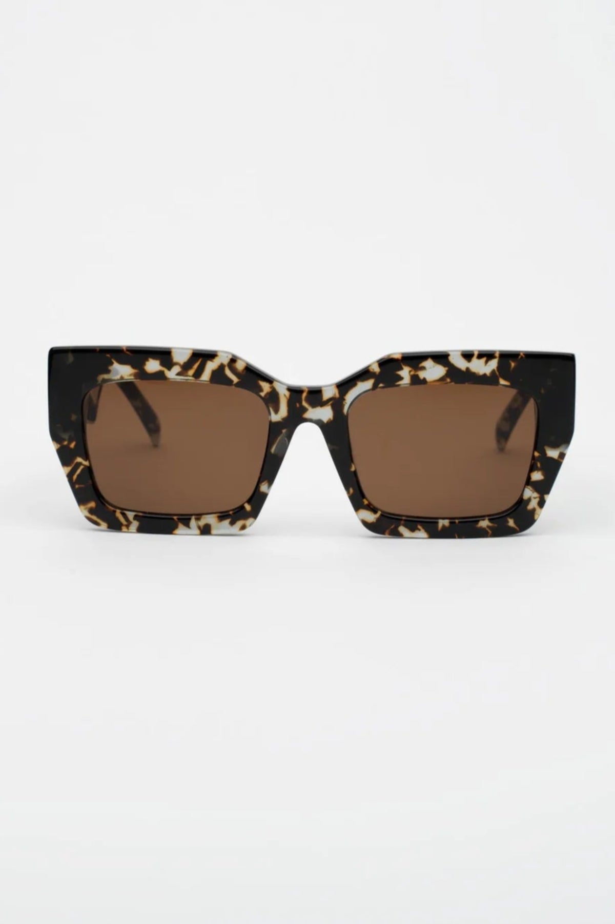 Sunglasses with a leopard print frame on a white background