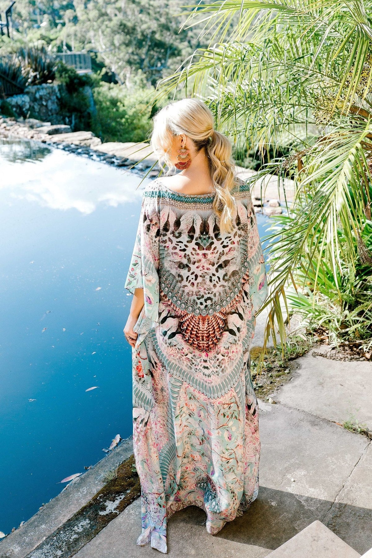 Pagoni Long Kaftan